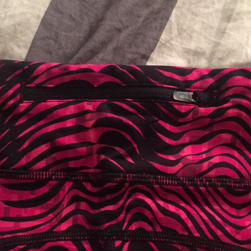 Nike Dri Fit - Picture 4 of 5